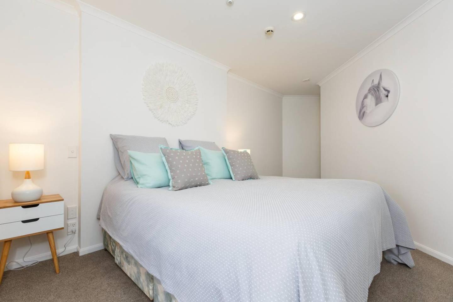 Apartamento Stylish And Spacious, Downtown Mount Maunganui Exterior foto